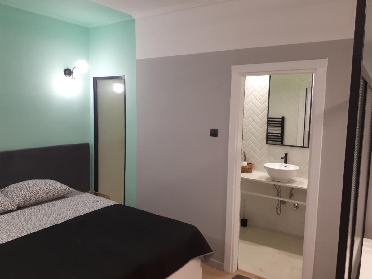 Apartamento Agias Sofias Square Stunning Tesalónica