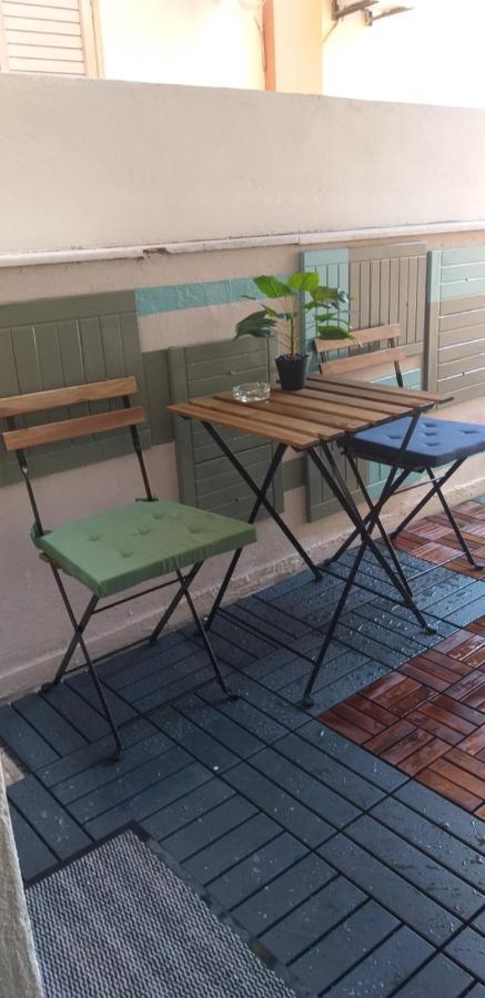 Apartment Agias Sofias Square Stunning