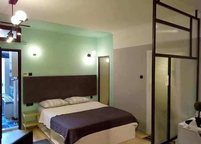 Agias Sofias Square Stunning Suite
